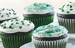 easy-green-velvet-cupcakes